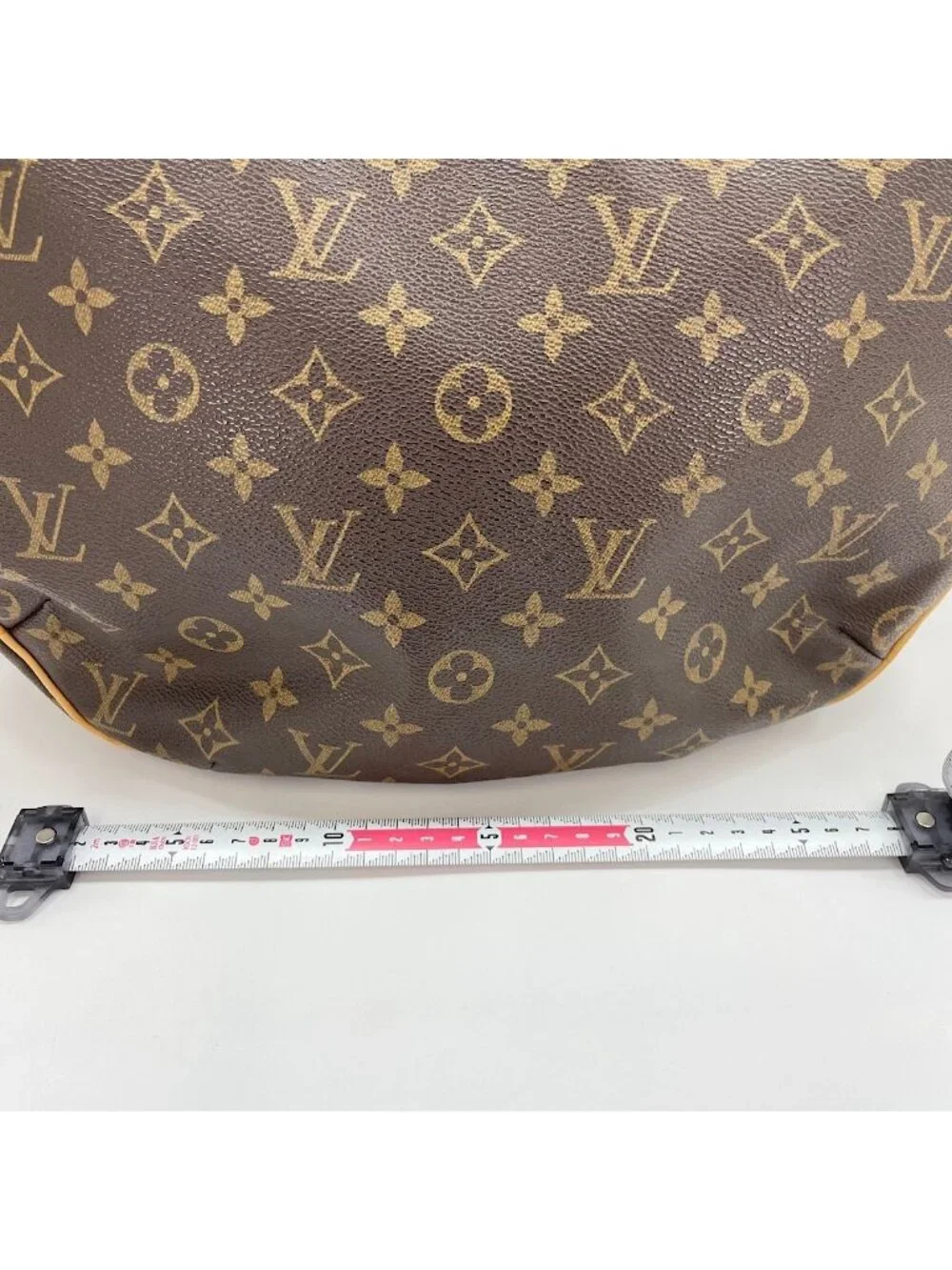 Louis Vuitton Shoulder Bag Croissant GM